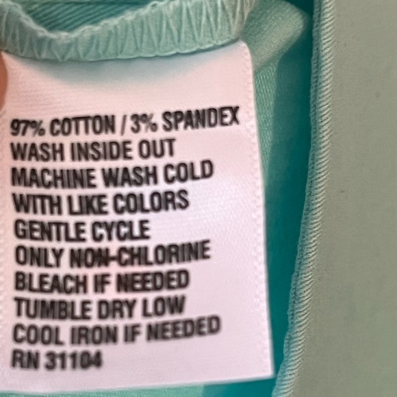 CROWN & IVY Mint Cielo Scalloped Hem Shorts NWT size 4 - Picture 5 of 6